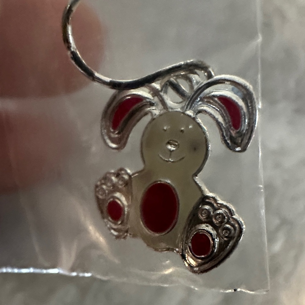 Avon 210-EASTER EARRINGS Bunny Studs - Picture 10 of 12